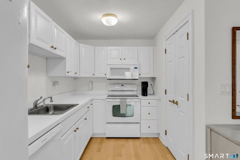 Tiny photo for 80 Southwick Court #201, Cheshire, CT 06410 (MLS # 24156637)