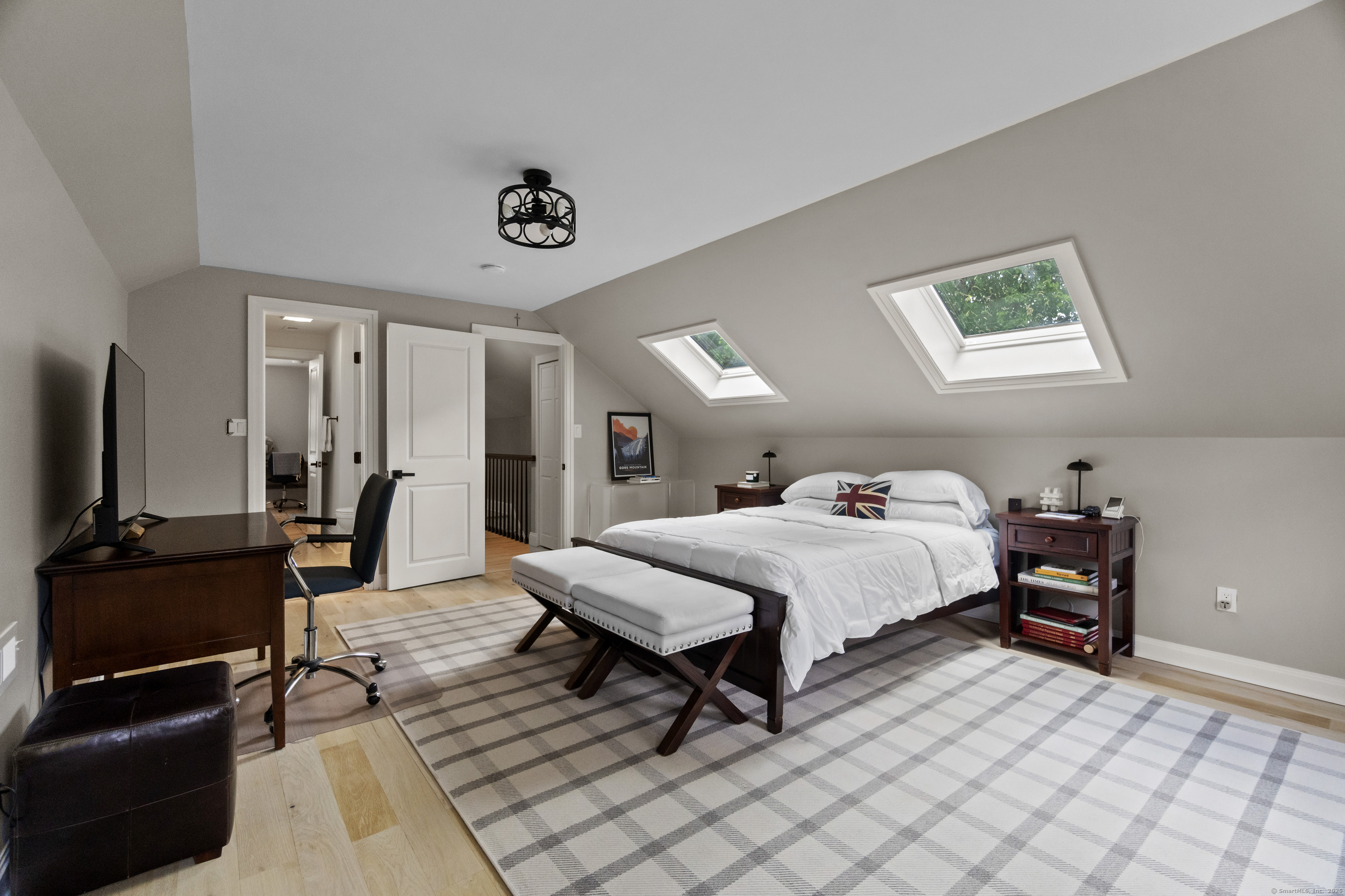 227 Sugar Street, Newtown, Connecticut image 24