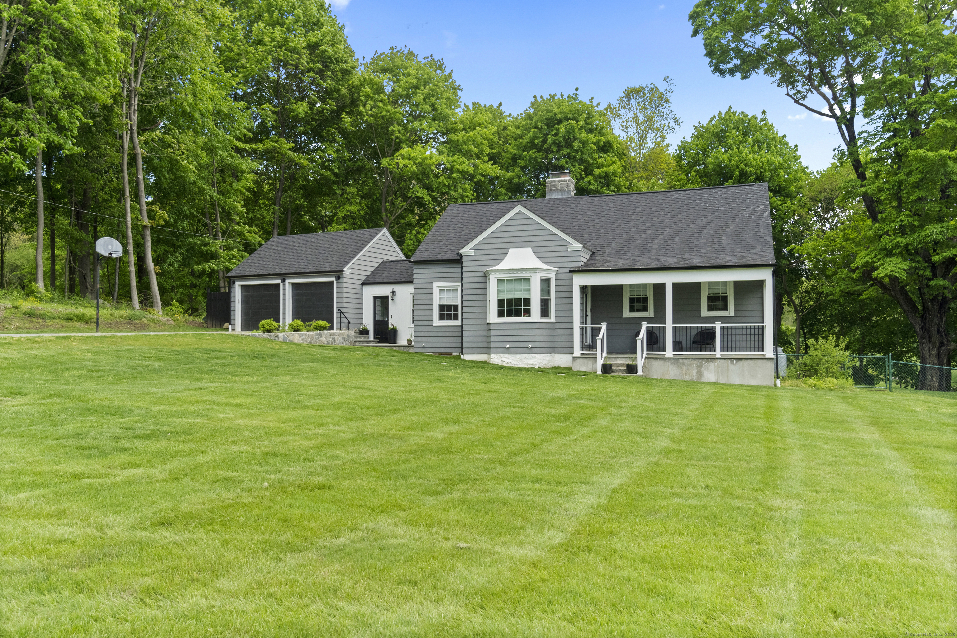 227 Sugar Street, Newtown, Connecticut image 40