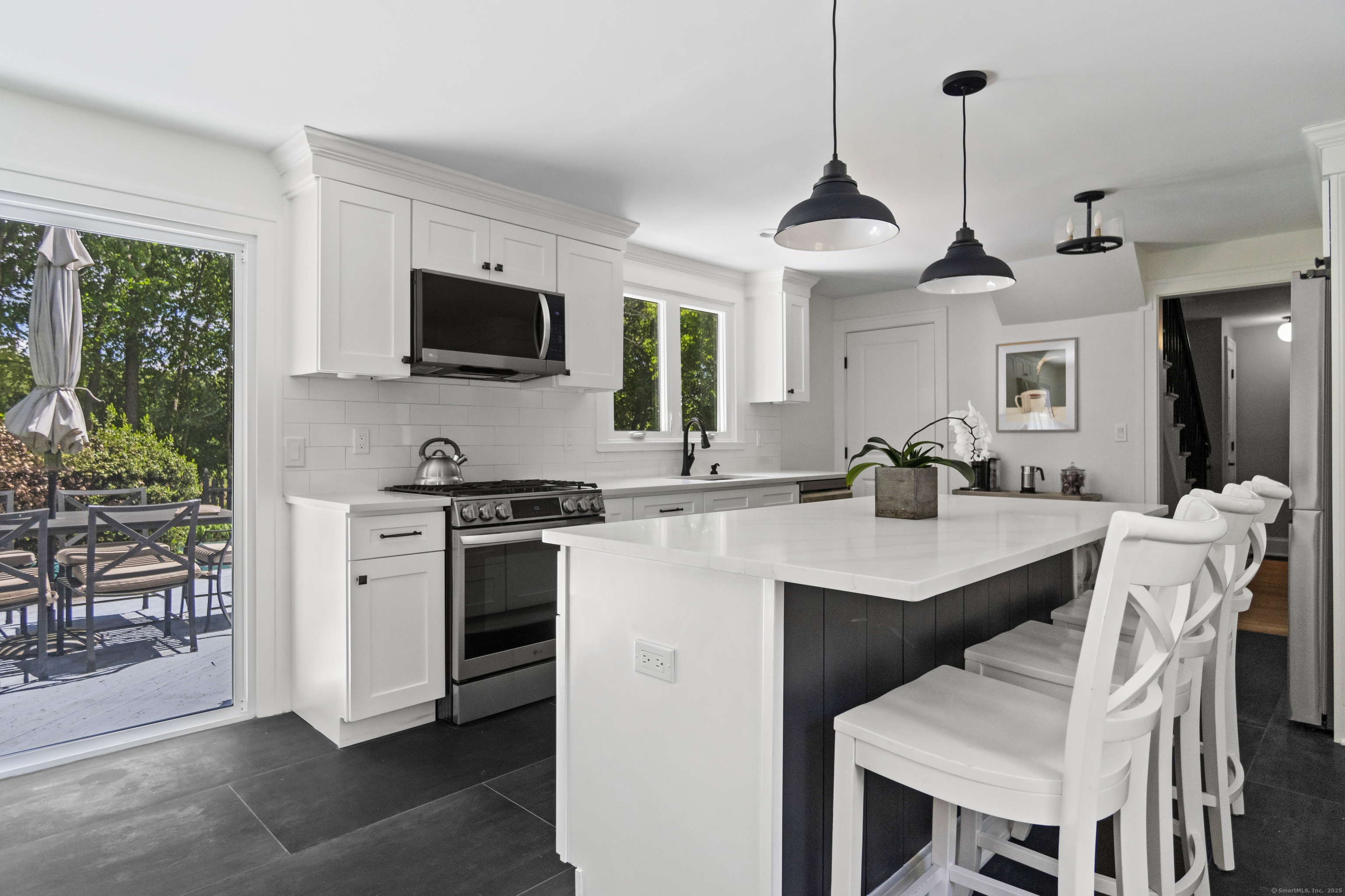 227 Sugar Street, Newtown, Connecticut image 9