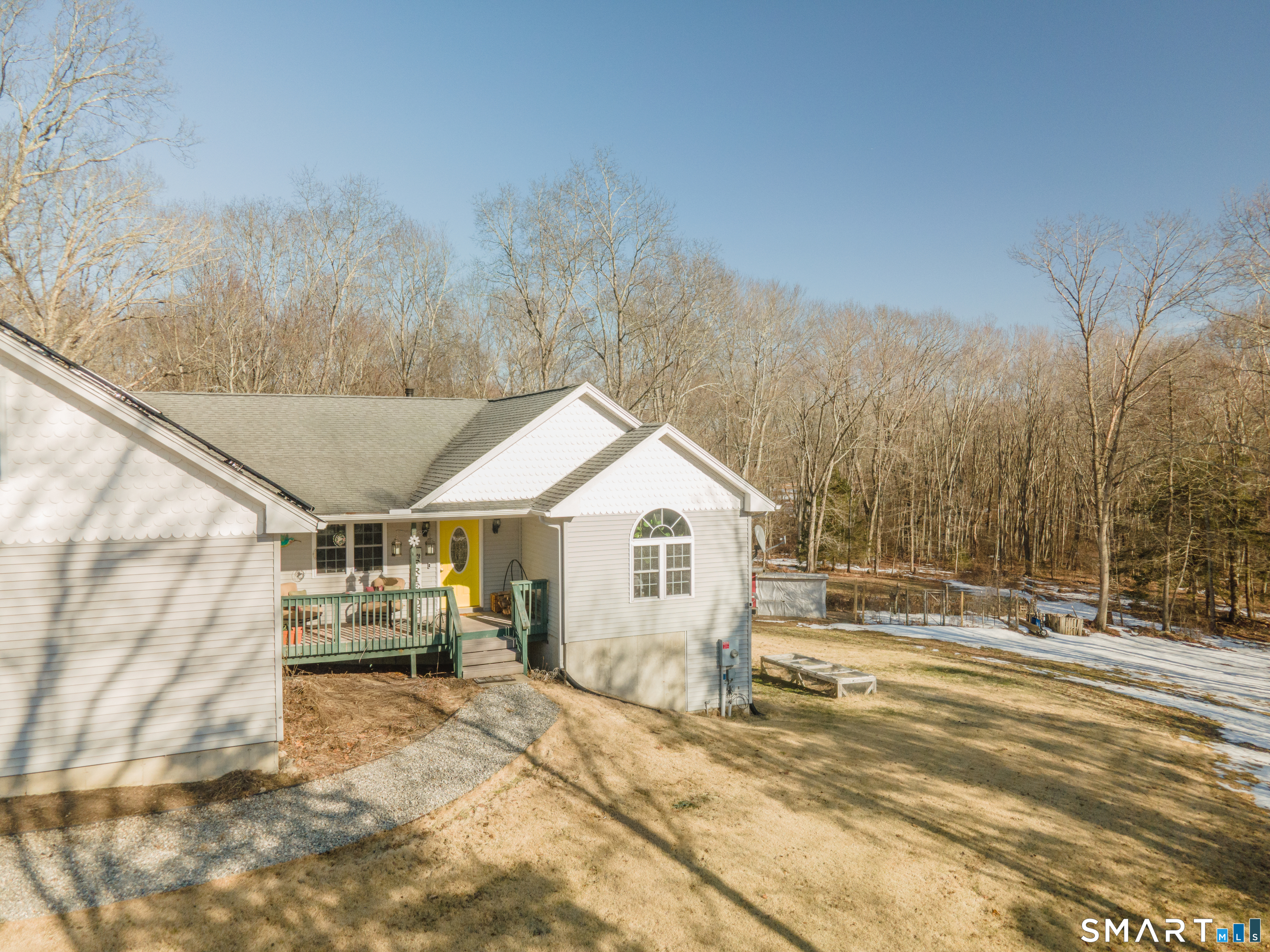 10 Meadow Brook Circle