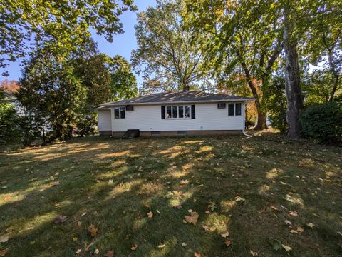 A home in Newington