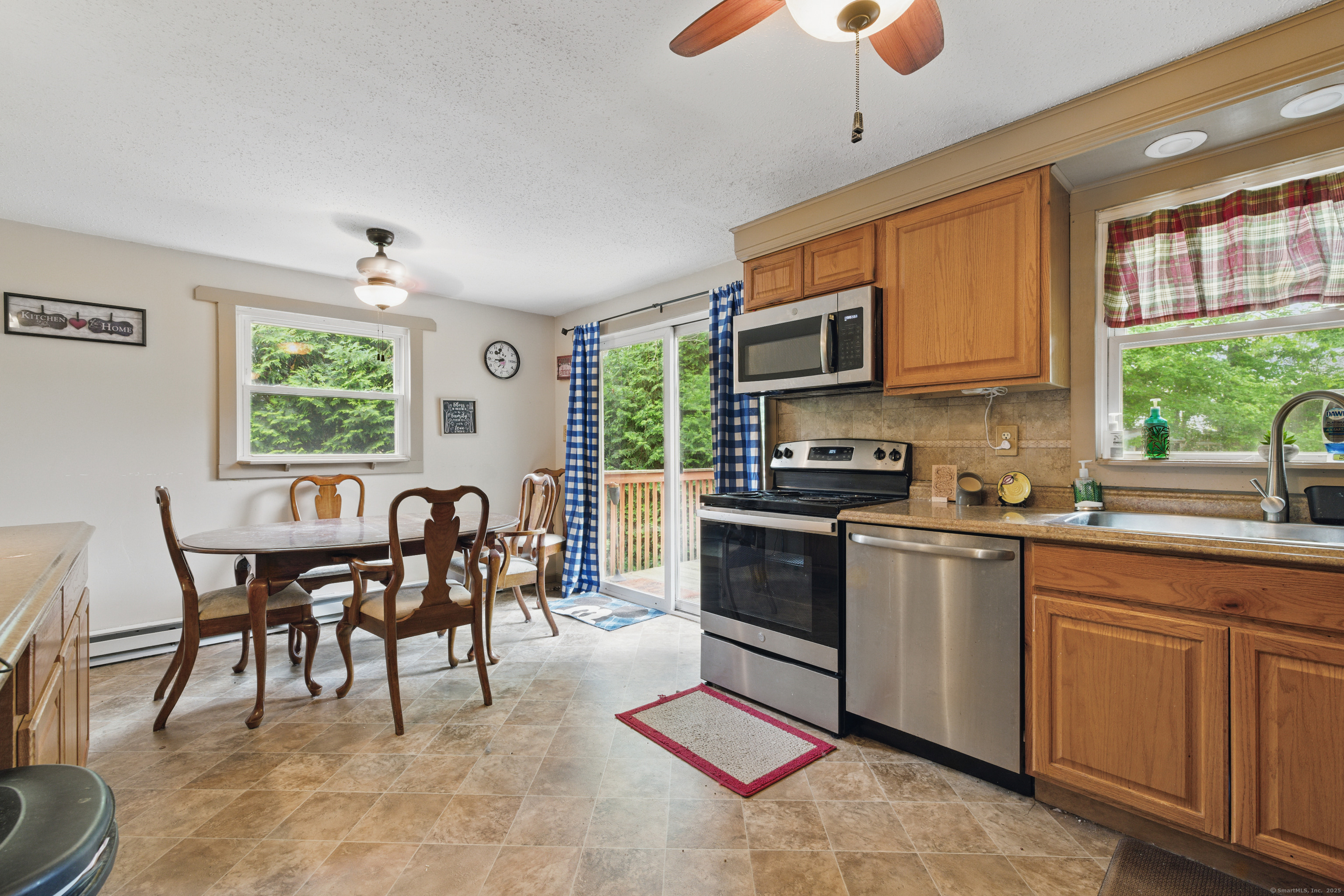23 Fenwick Court, Groton, Connecticut image 17
