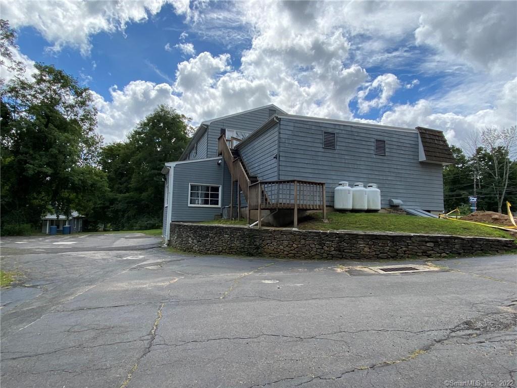 212 Saybrook Road