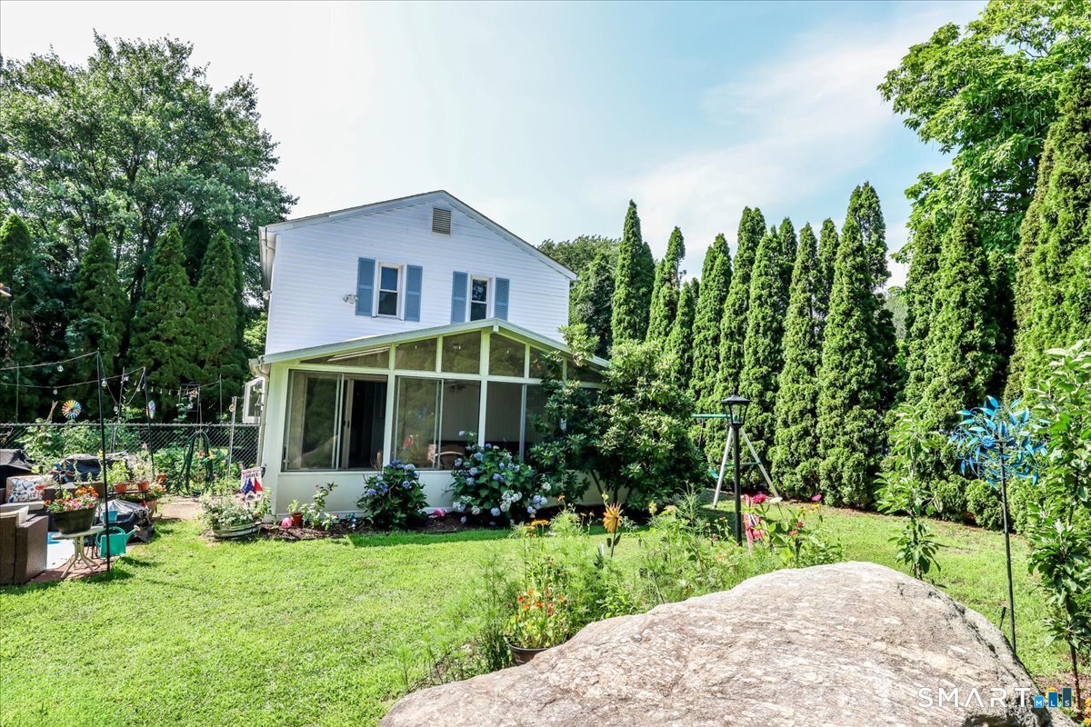 61 Fisher Court