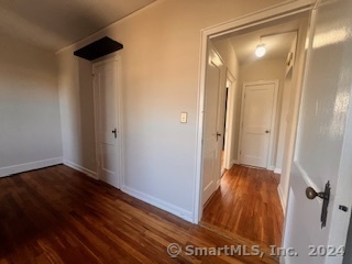 Stamford, Connecticut 06901, United States, 2 Bedrooms Bedrooms, ,1 BathroomBathrooms,Residential,Pending,22663