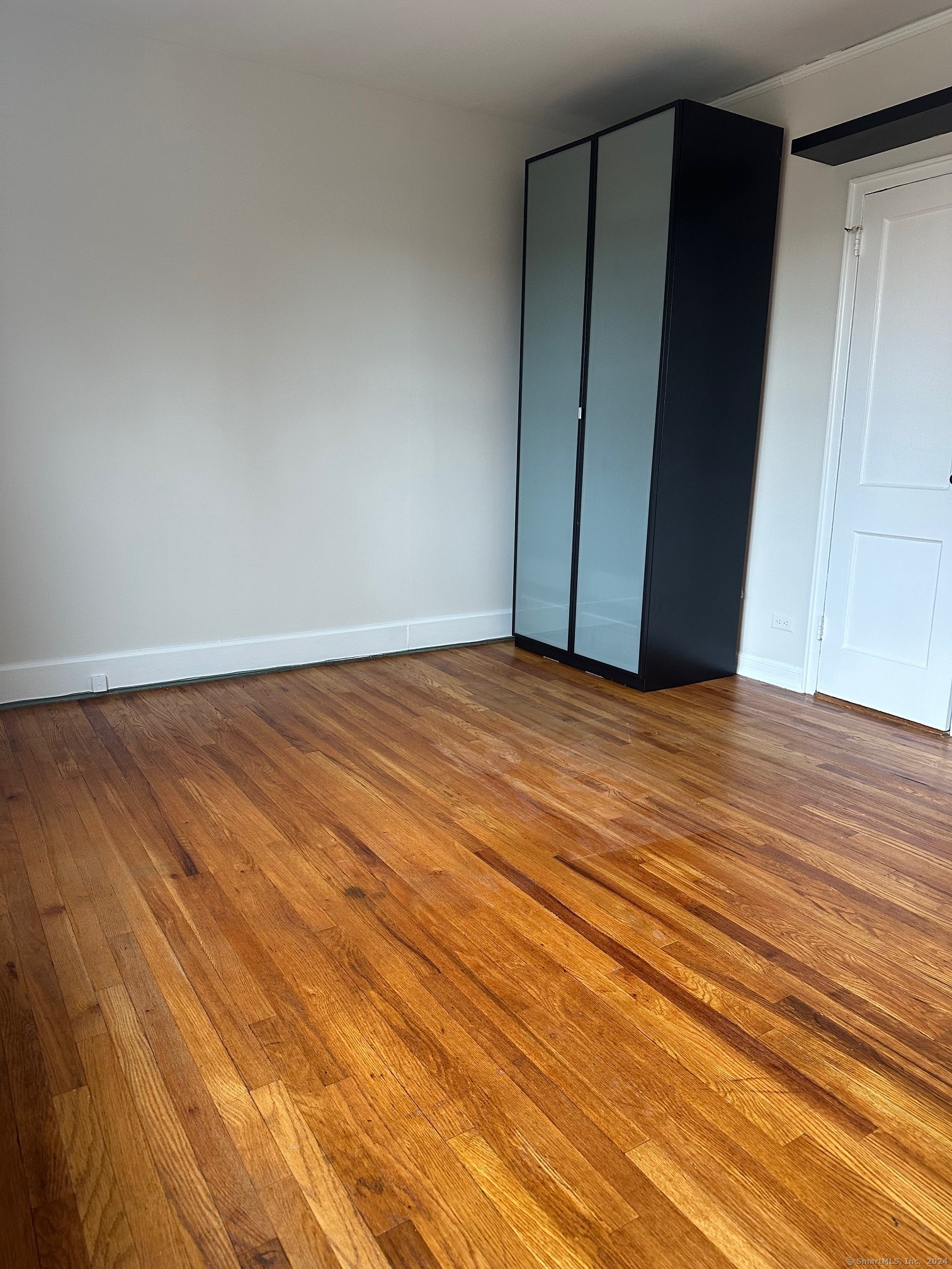 Stamford, Connecticut 06901, United States, 2 Bedrooms Bedrooms, ,1 BathroomBathrooms,Residential,Pending,22663