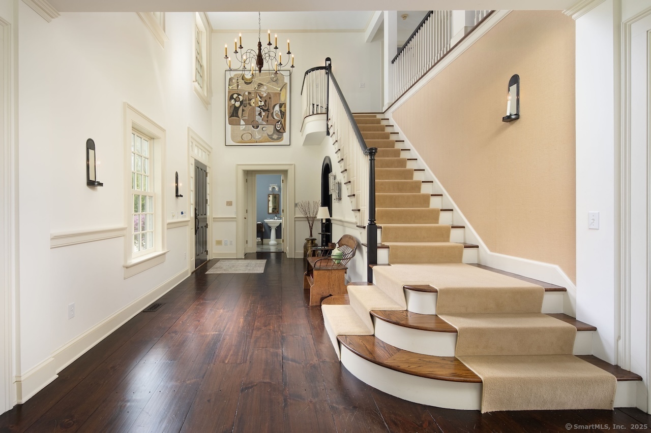 17 Grandview Lane