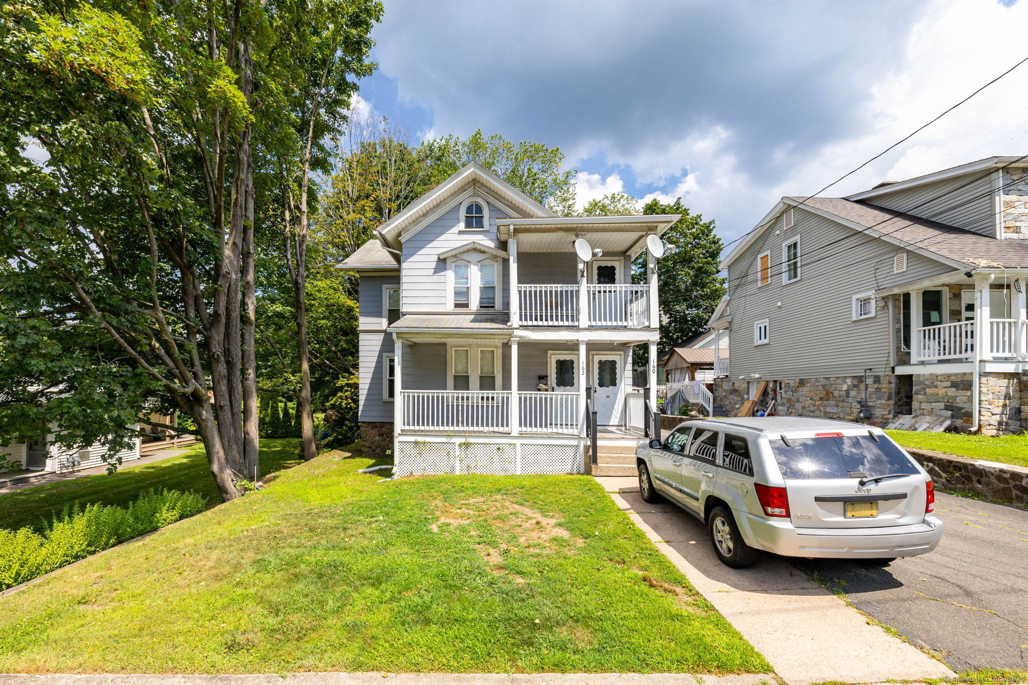 162 Maple Street