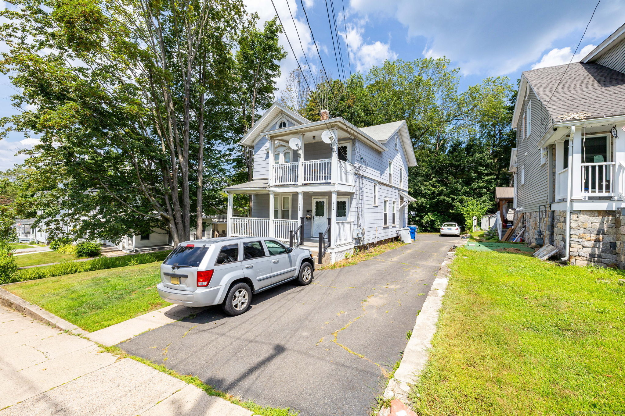162 Maple Street
