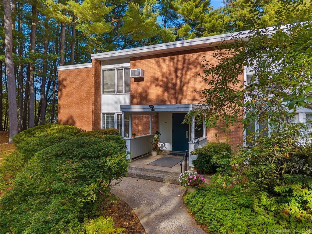 Photo of 44 N Lake Drive #A1, Hamden, CT 06517 (MLS # 24131705)