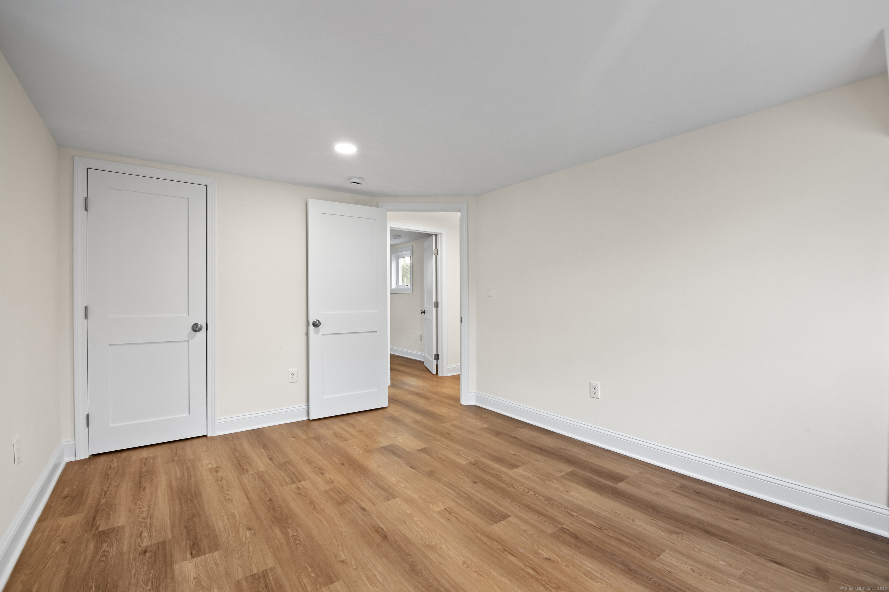 25 School Street, Groton, Connecticut image 19