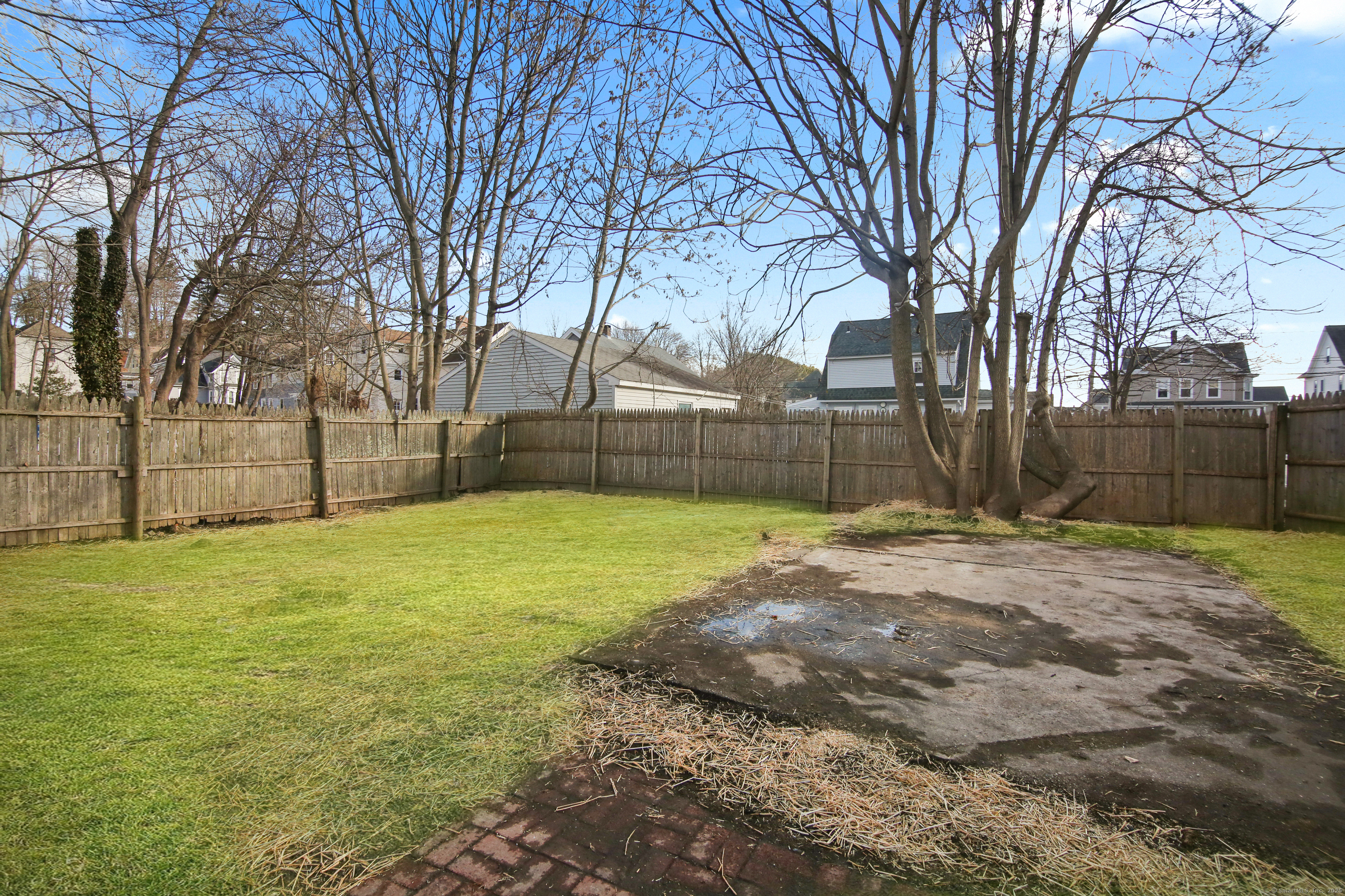 25 School Street, Groton, Connecticut image 2