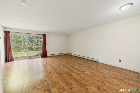 Tiny photo for 55 Porter Avenue #6E, Naugatuck, CT 06770 (MLS # 24174021)