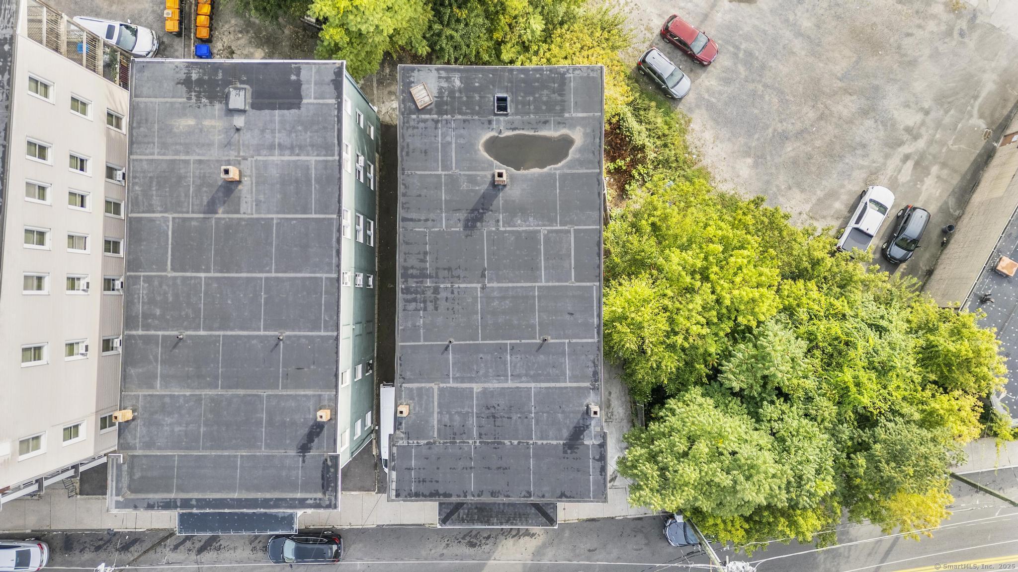 Waterbury, Connecticut 06704, United States, 20 Bedrooms Bedrooms, ,7 BathroomsBathrooms,Residential,Active,229752