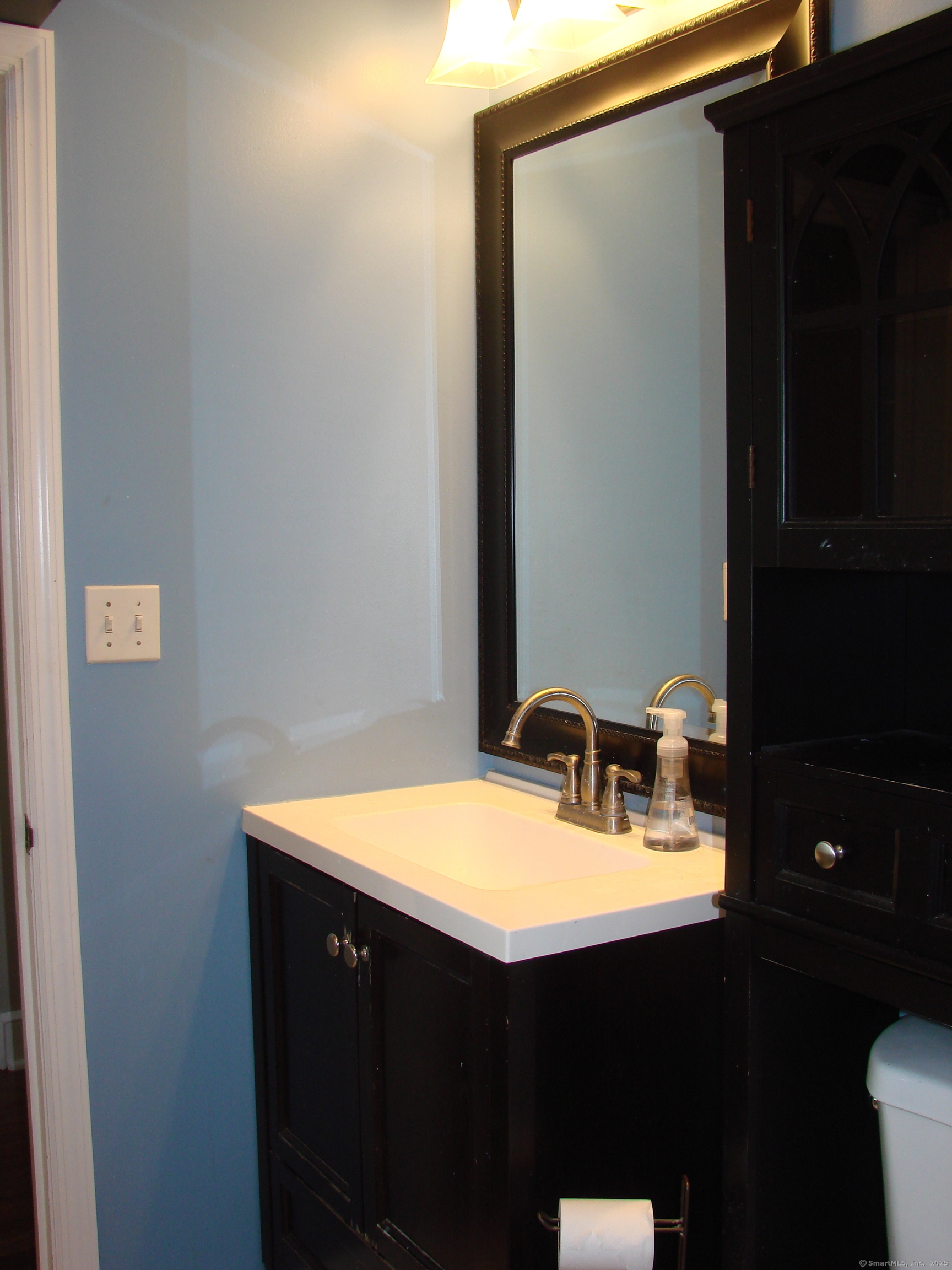566 Savoy Street, Bridgeport, Connecticut image 22