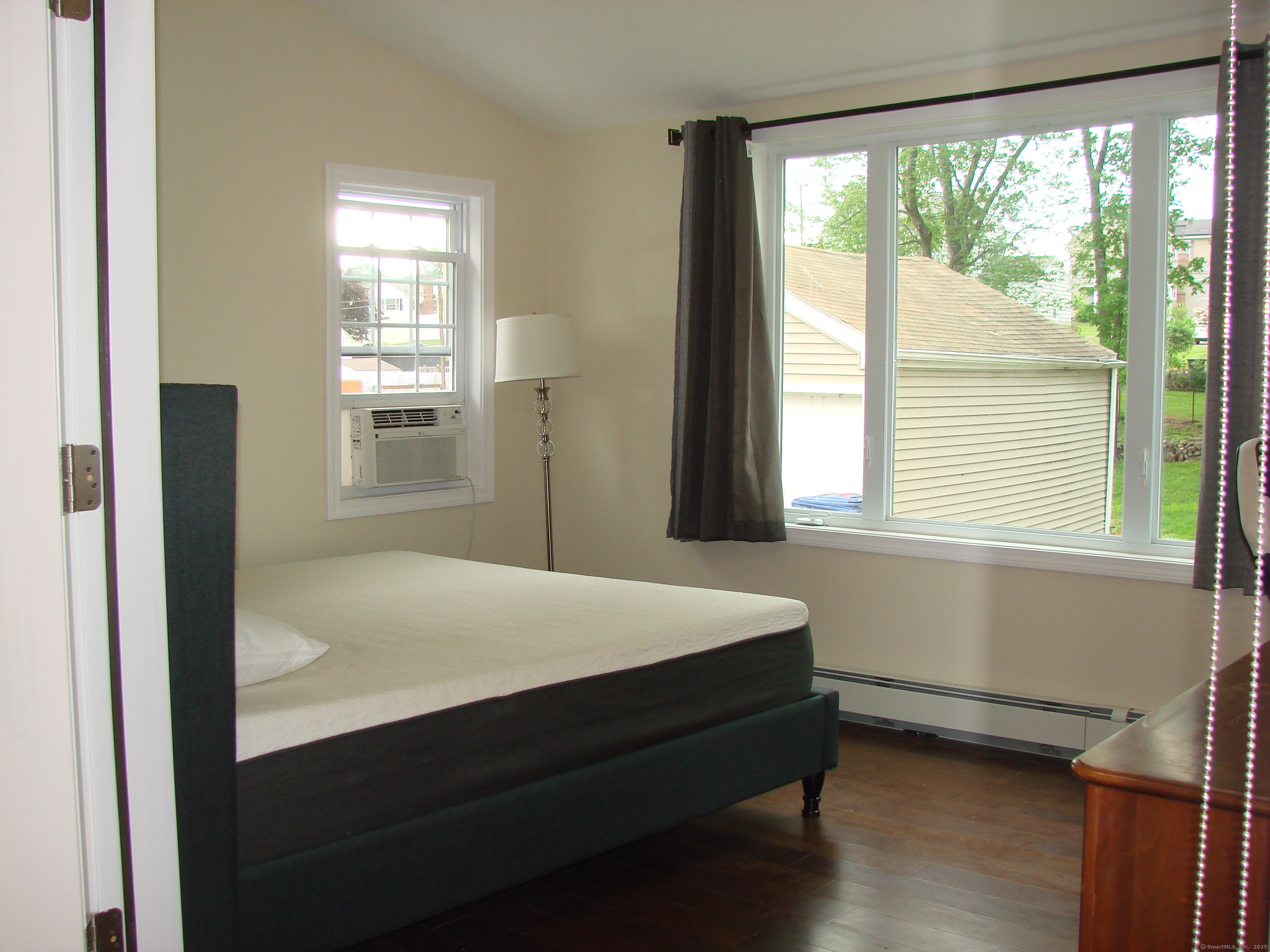 566 Savoy Street, Bridgeport, Connecticut image 11