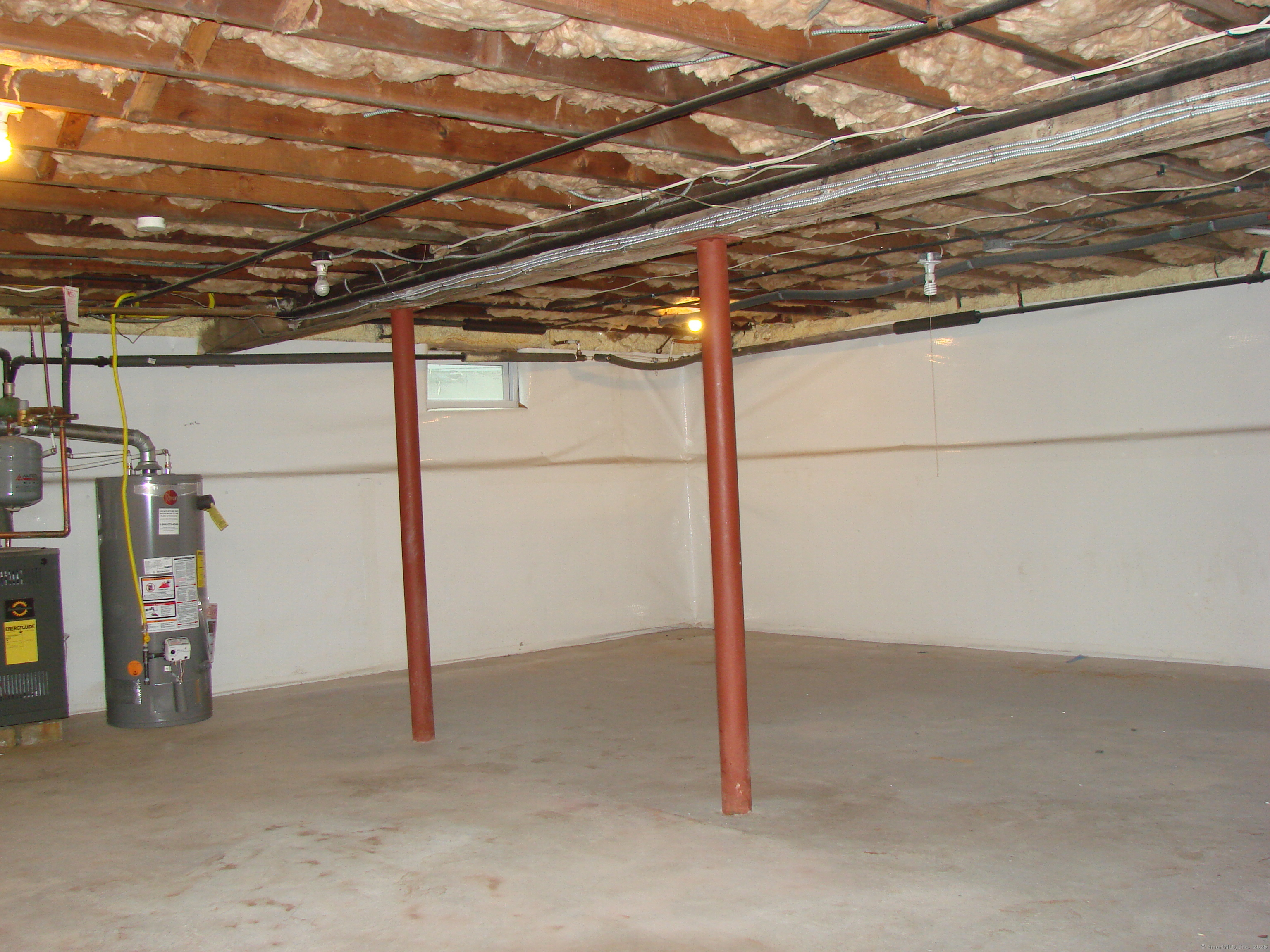 566 Savoy Street, Bridgeport, Connecticut image 32