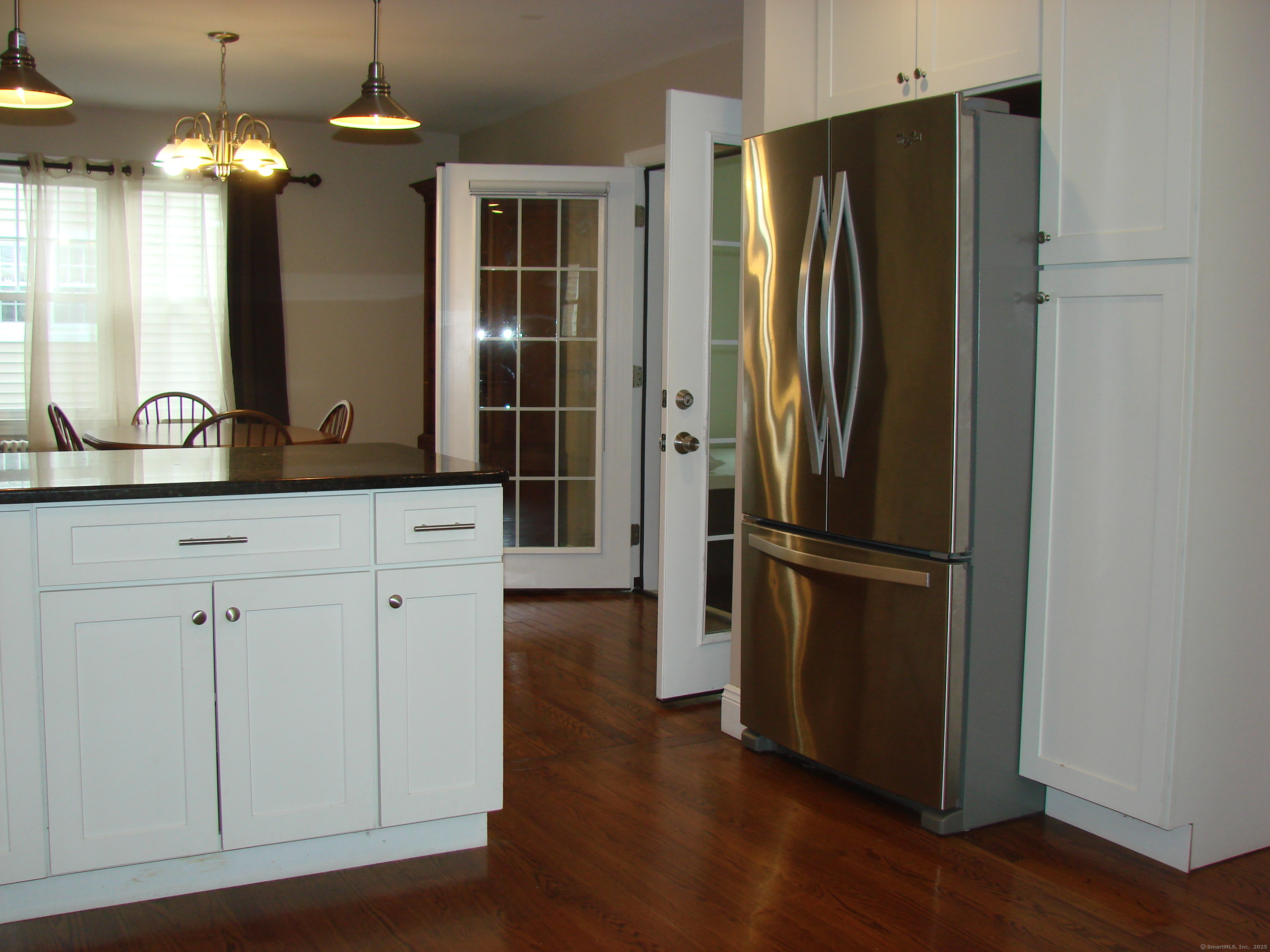 566 Savoy Street, Bridgeport, Connecticut image 14