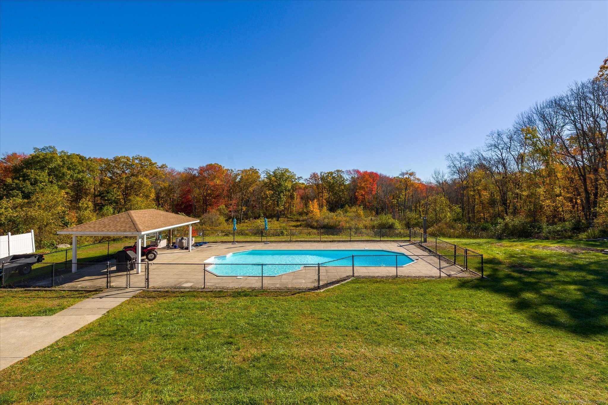 827 Thompson Road