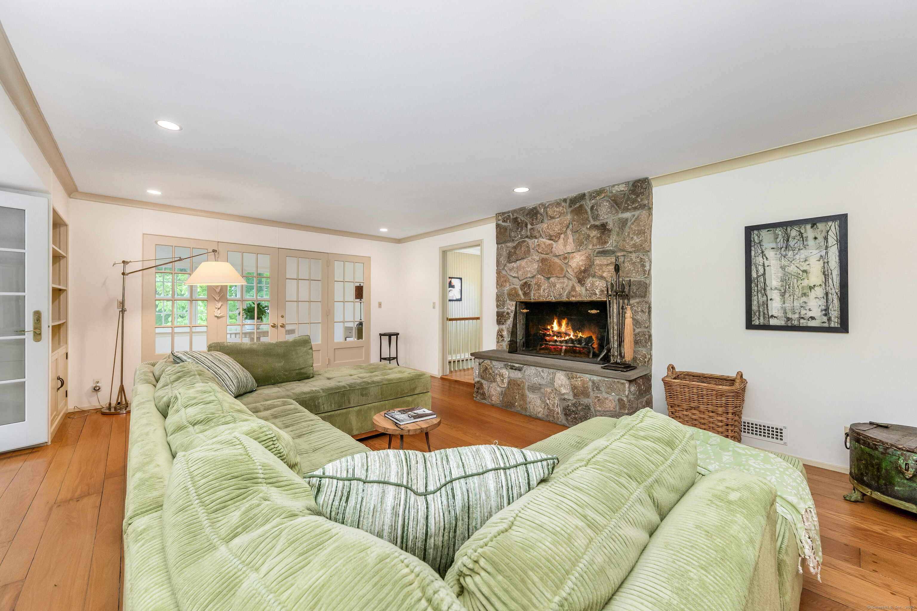 1208 Smith Ridge Road, New Canaan, Connecticut image 9