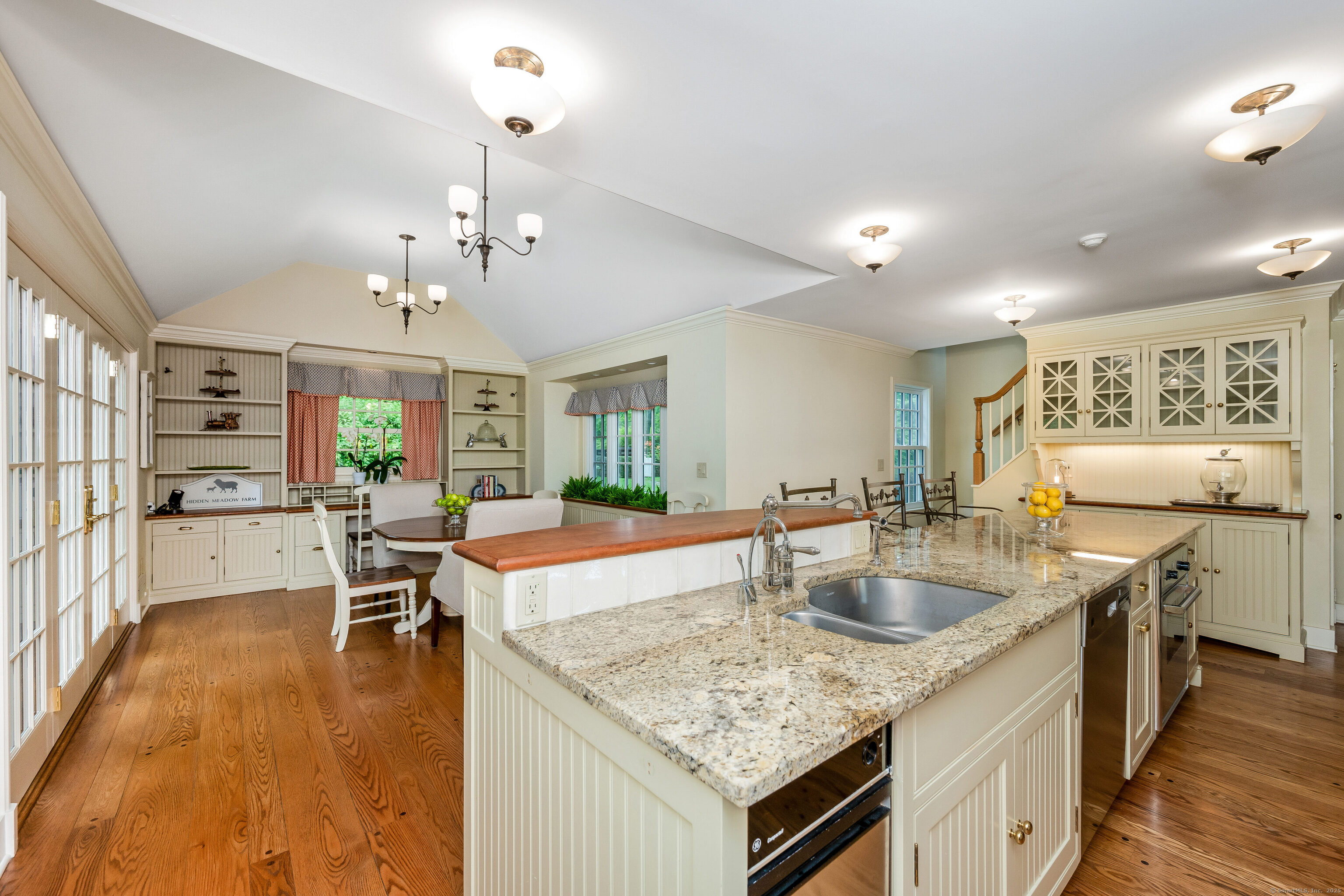 1208 Smith Ridge Road, New Canaan, Connecticut image 13