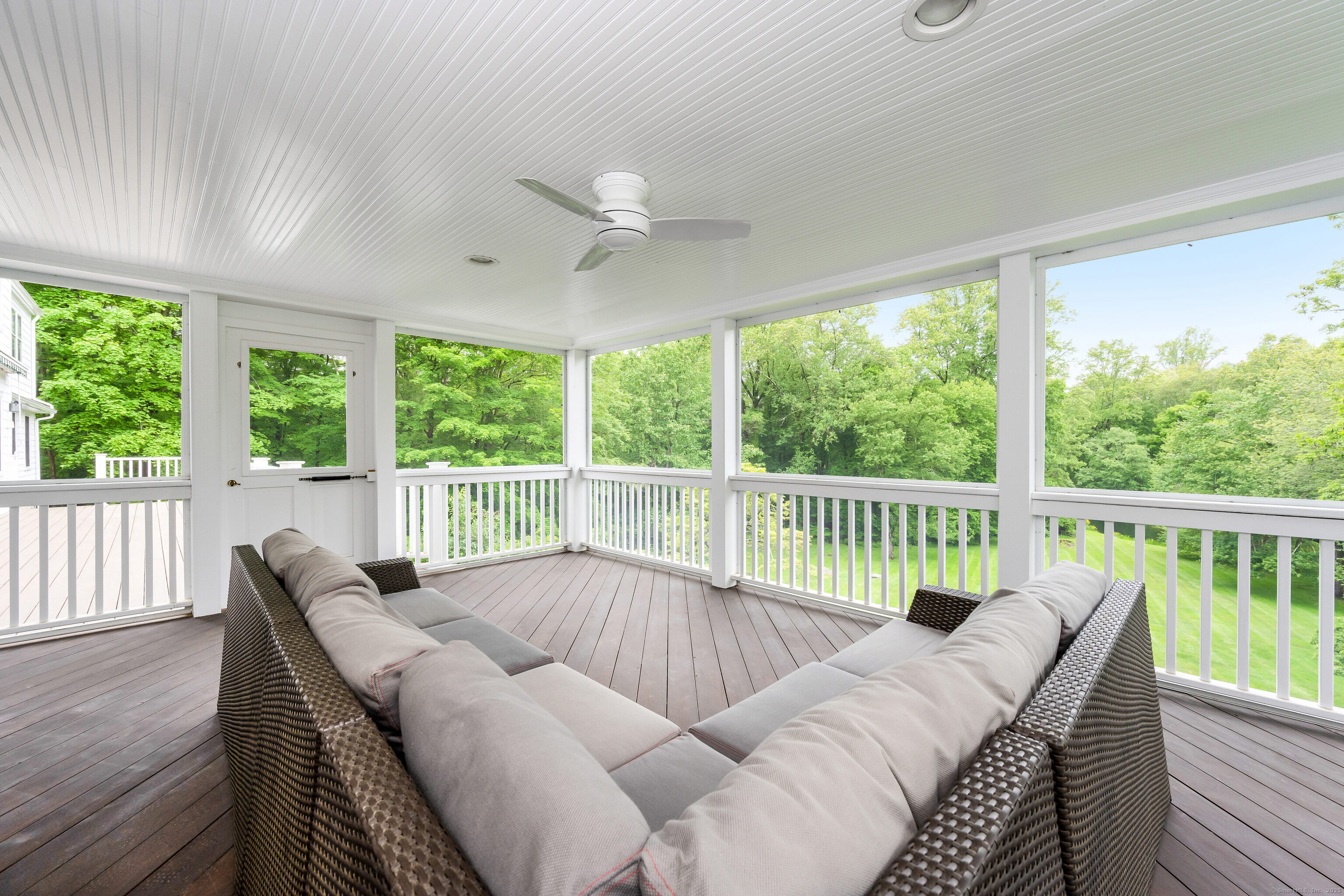 1208 Smith Ridge Road, New Canaan, Connecticut image 11