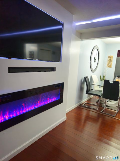 Tiny photo for 187 High Top Circle W #187, Hamden, CT 06514 (MLS # 24157036)