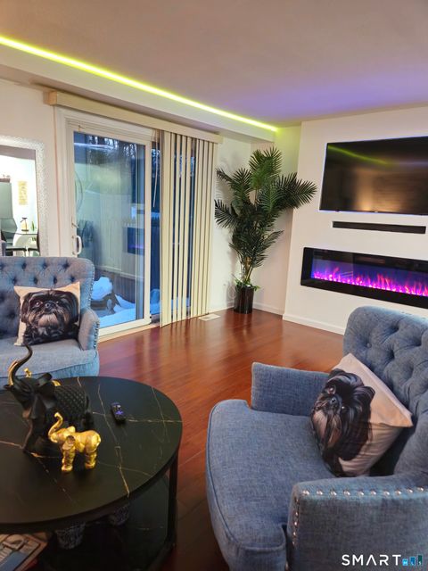 Photo of 187 High Top Circle W #187, Hamden, CT 06514 (MLS # 24157036)