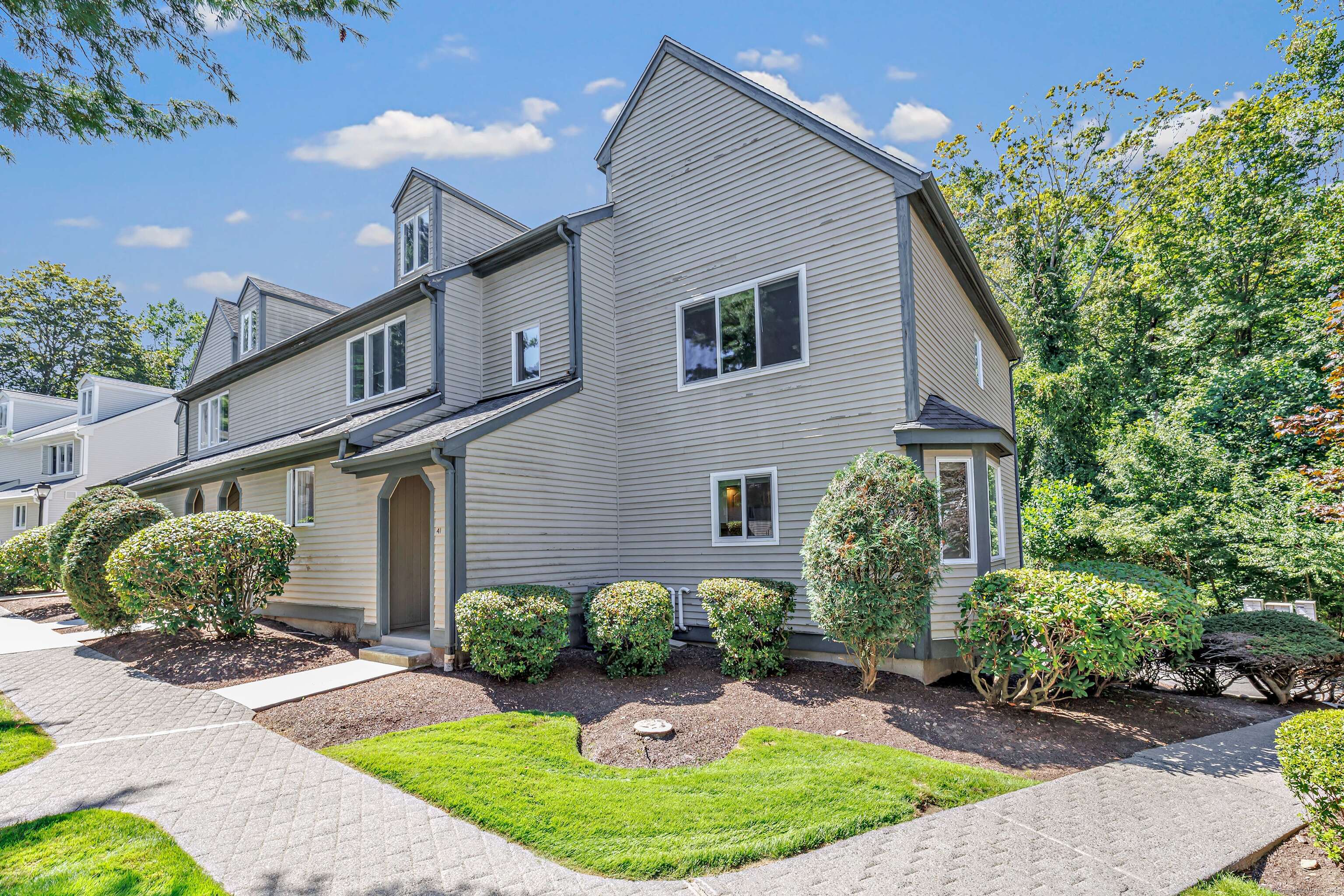 41 Ridgewood Court 41