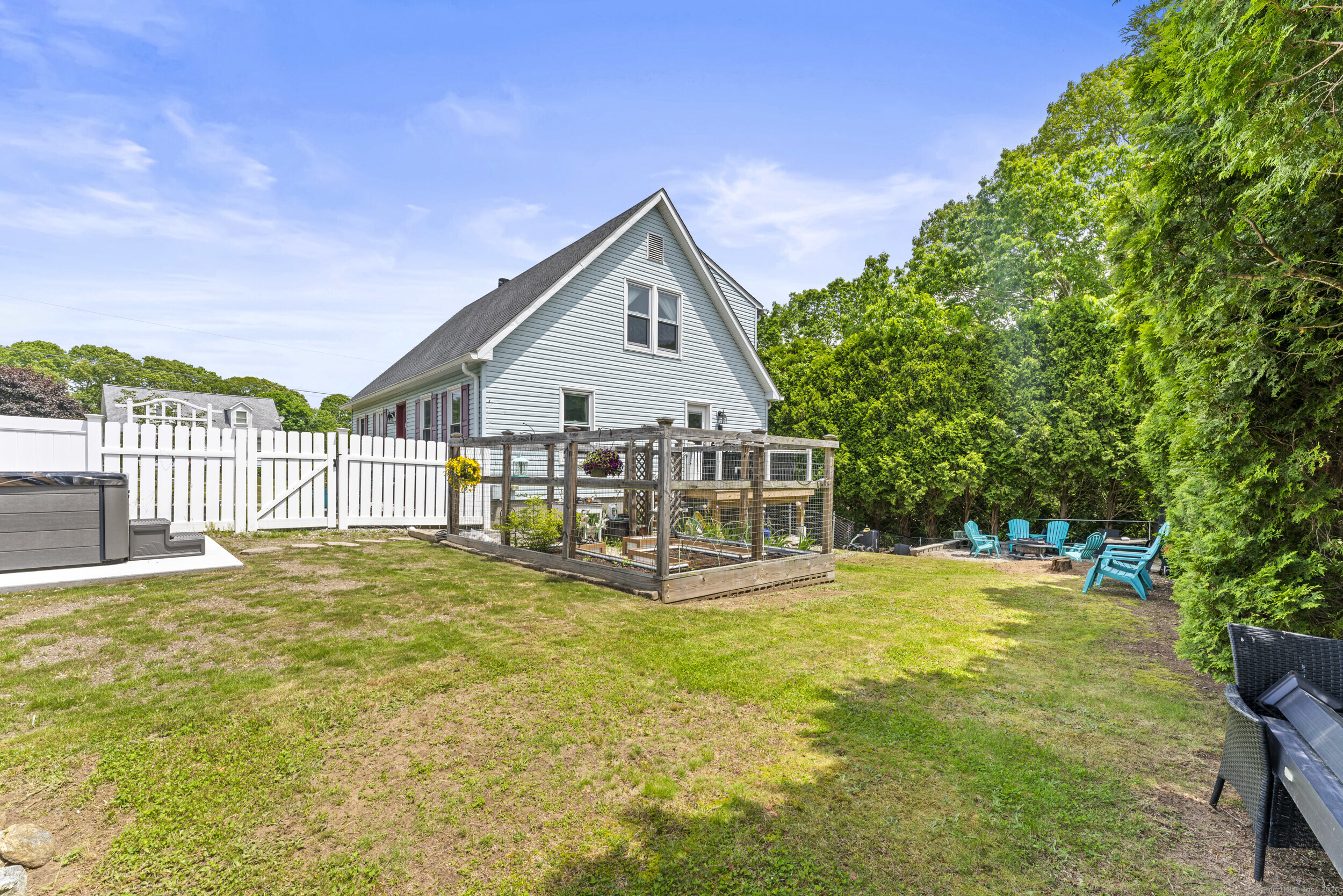 80 Blueberry Hill Road, Groton, Connecticut image 4