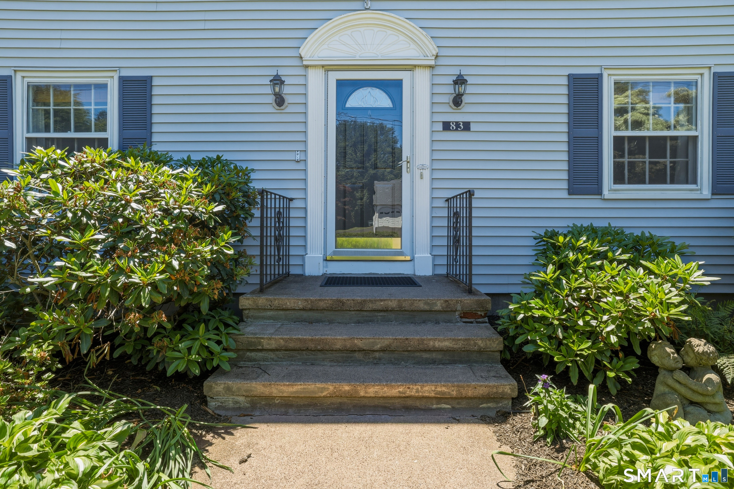83 Mulberry Hill