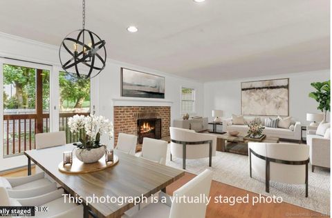 MLS: 24089656