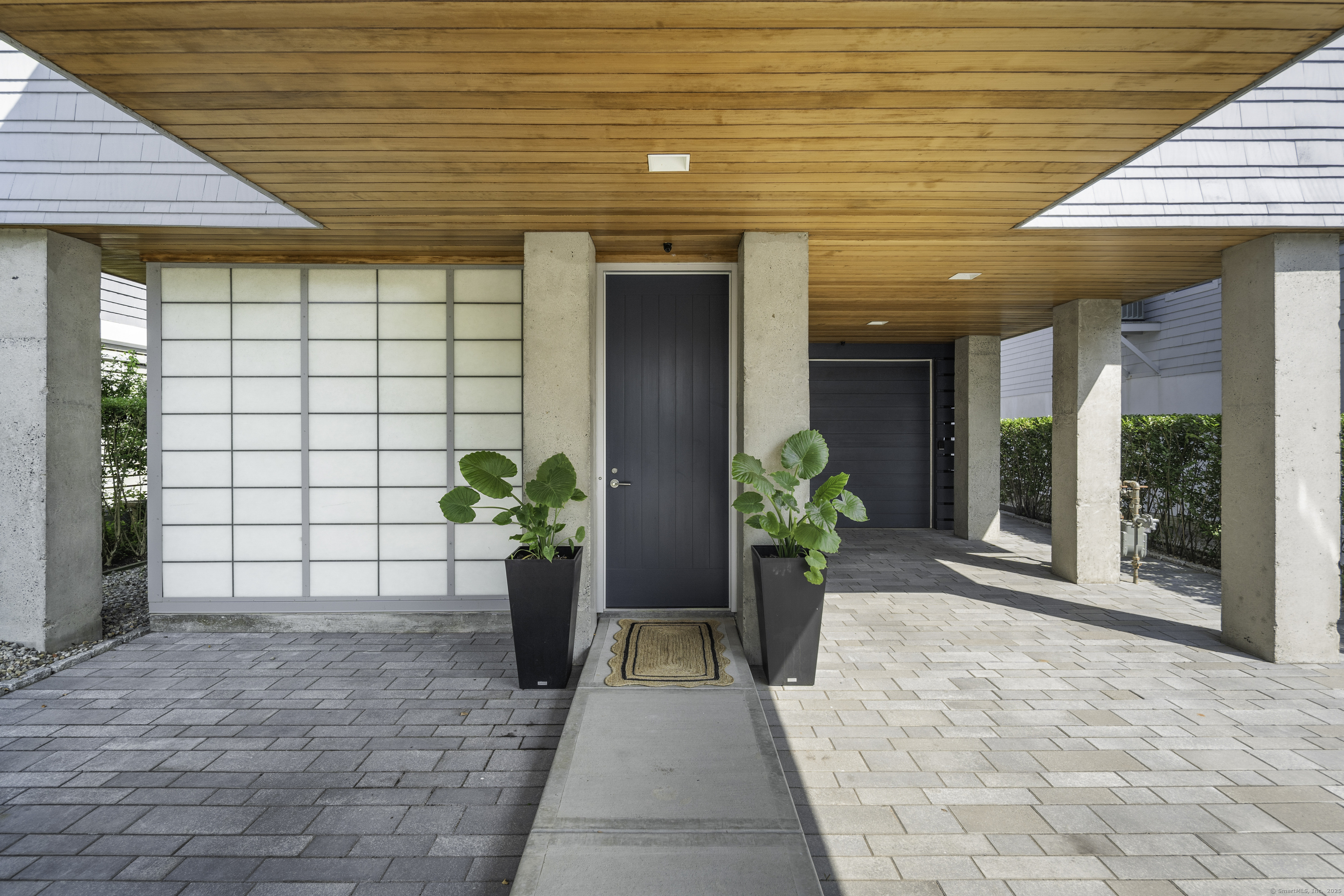 60 Harbor View Avenue