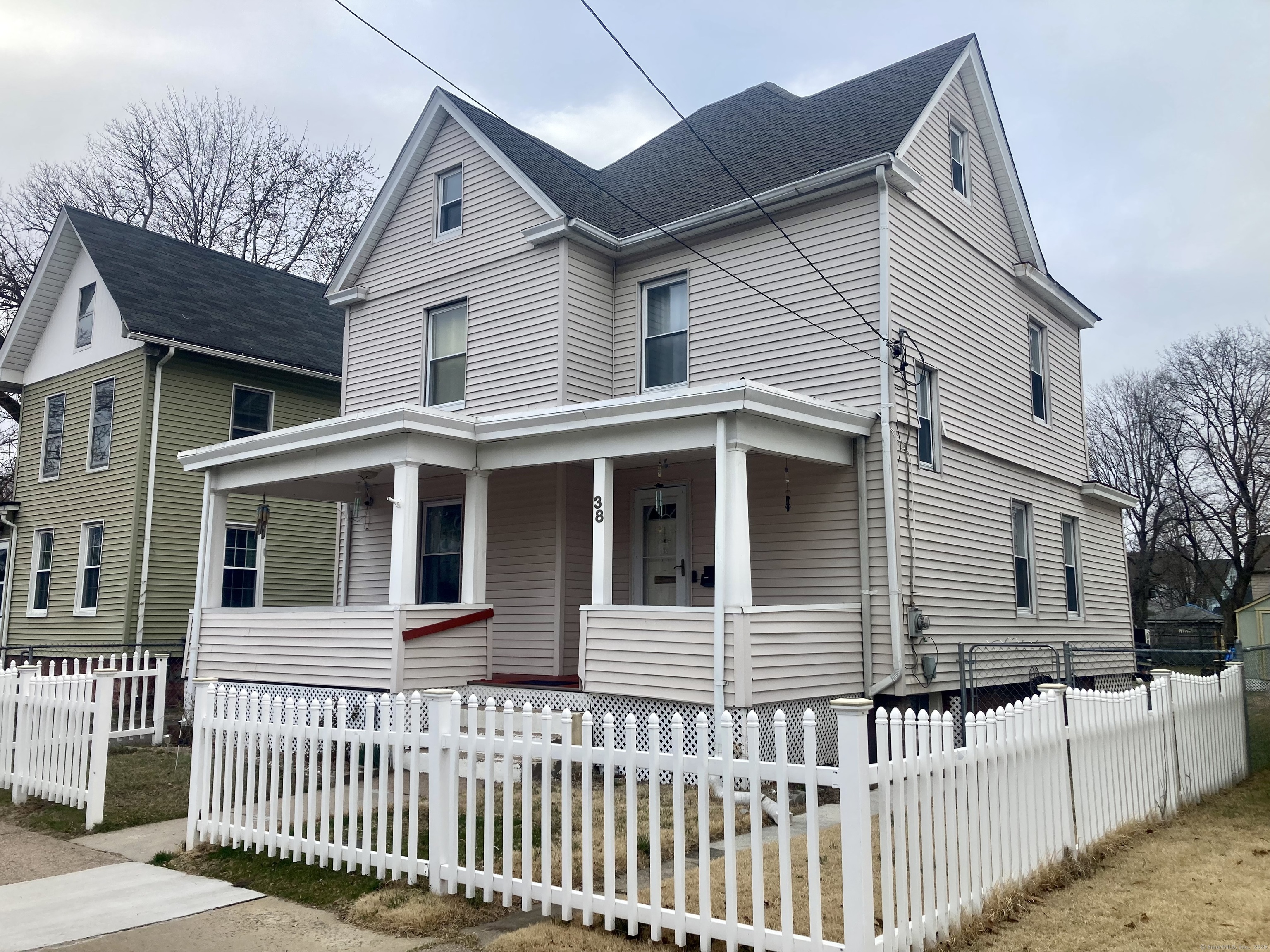 38 Woodbridge Avenue, East Hartford, Connecticut image 1