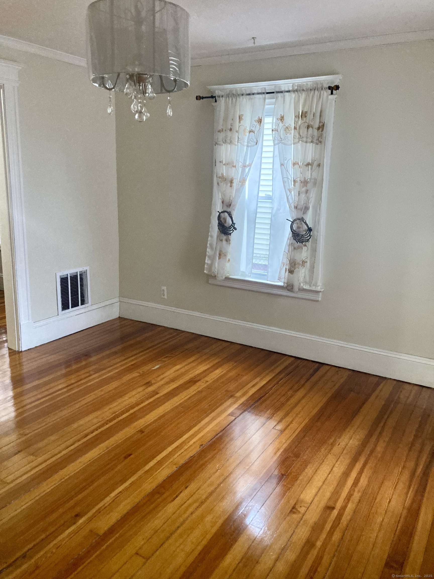 38 Woodbridge Avenue, East Hartford, Connecticut image 5