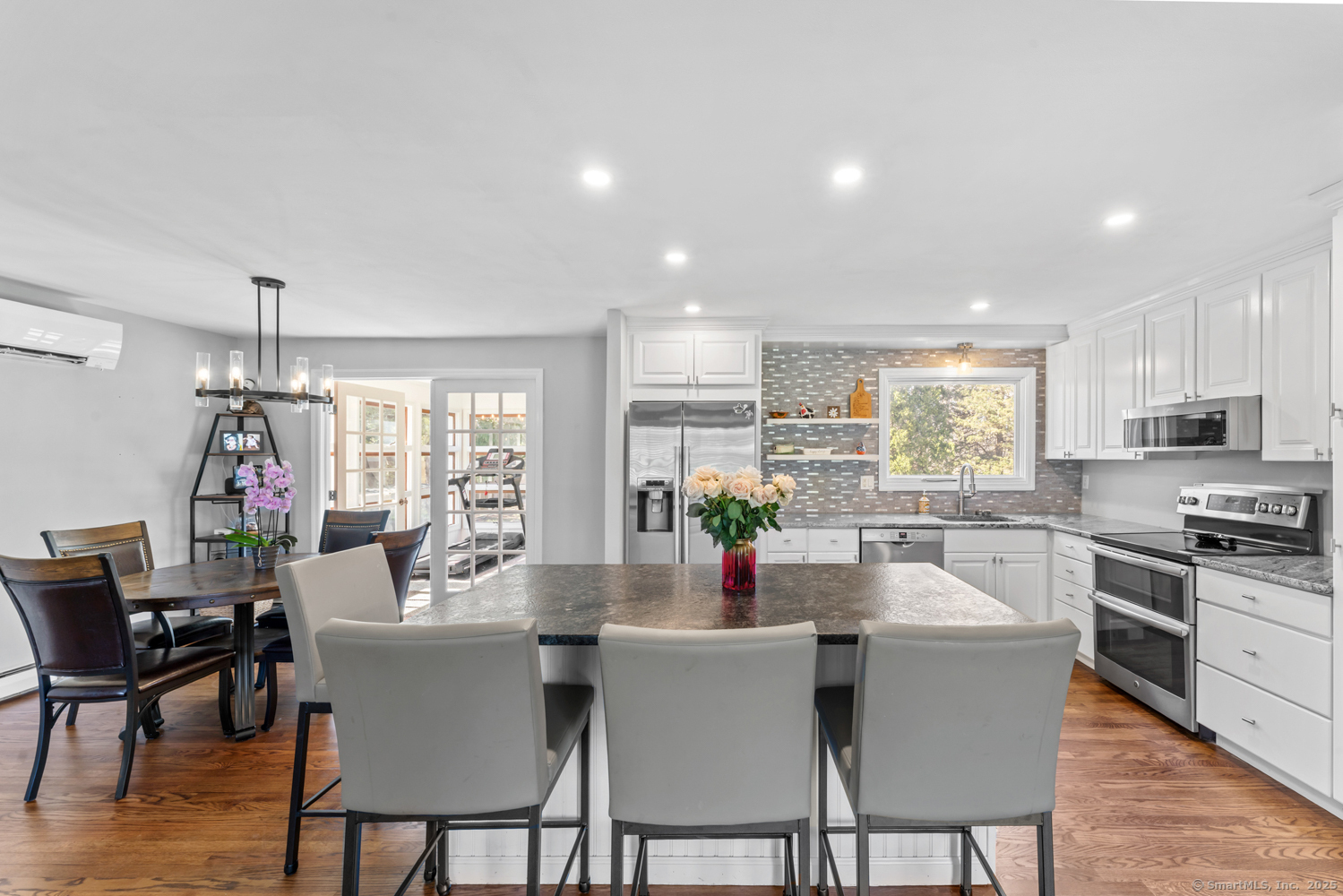 22 Budd Drive, Bethel, Connecticut image 9