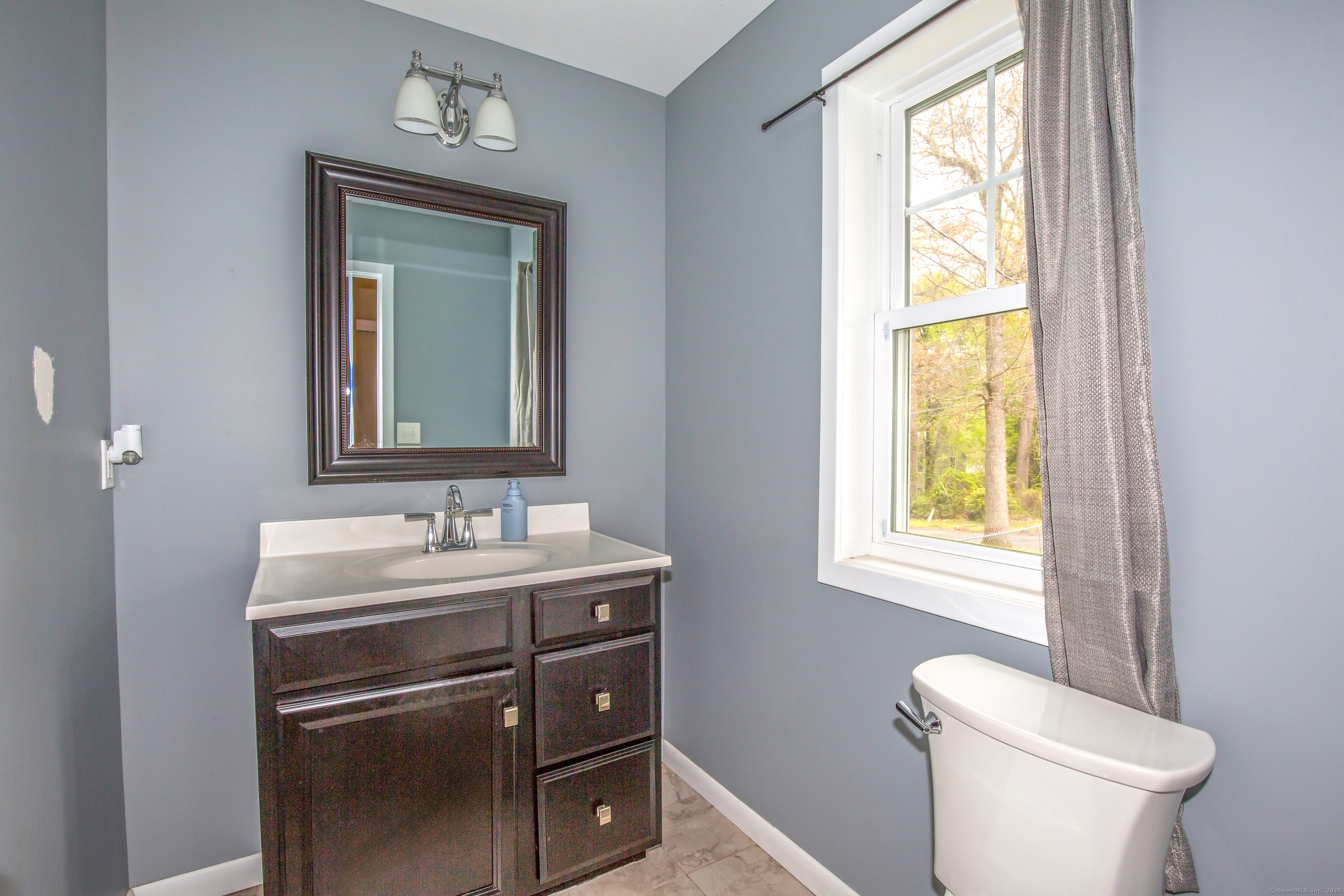 3 Henry Road, Enfield, Connecticut image 15