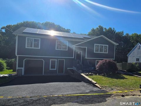 Homes For Sale - 189 Fieldwood Road<br/> New Haven County, Waterbury, CT 06704