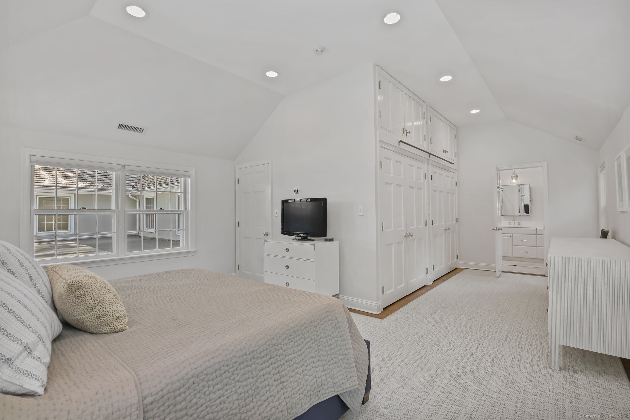 49 Dogwood Lane, New Canaan, Connecticut image 28