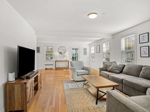 Tiny photo for 621 Courtland Avenue, Bridgeport, CT 06605 (MLS # 24134958)
