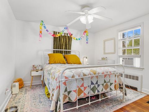 Tiny photo for 621 Courtland Avenue, Bridgeport, CT 06605 (MLS # 24134958)