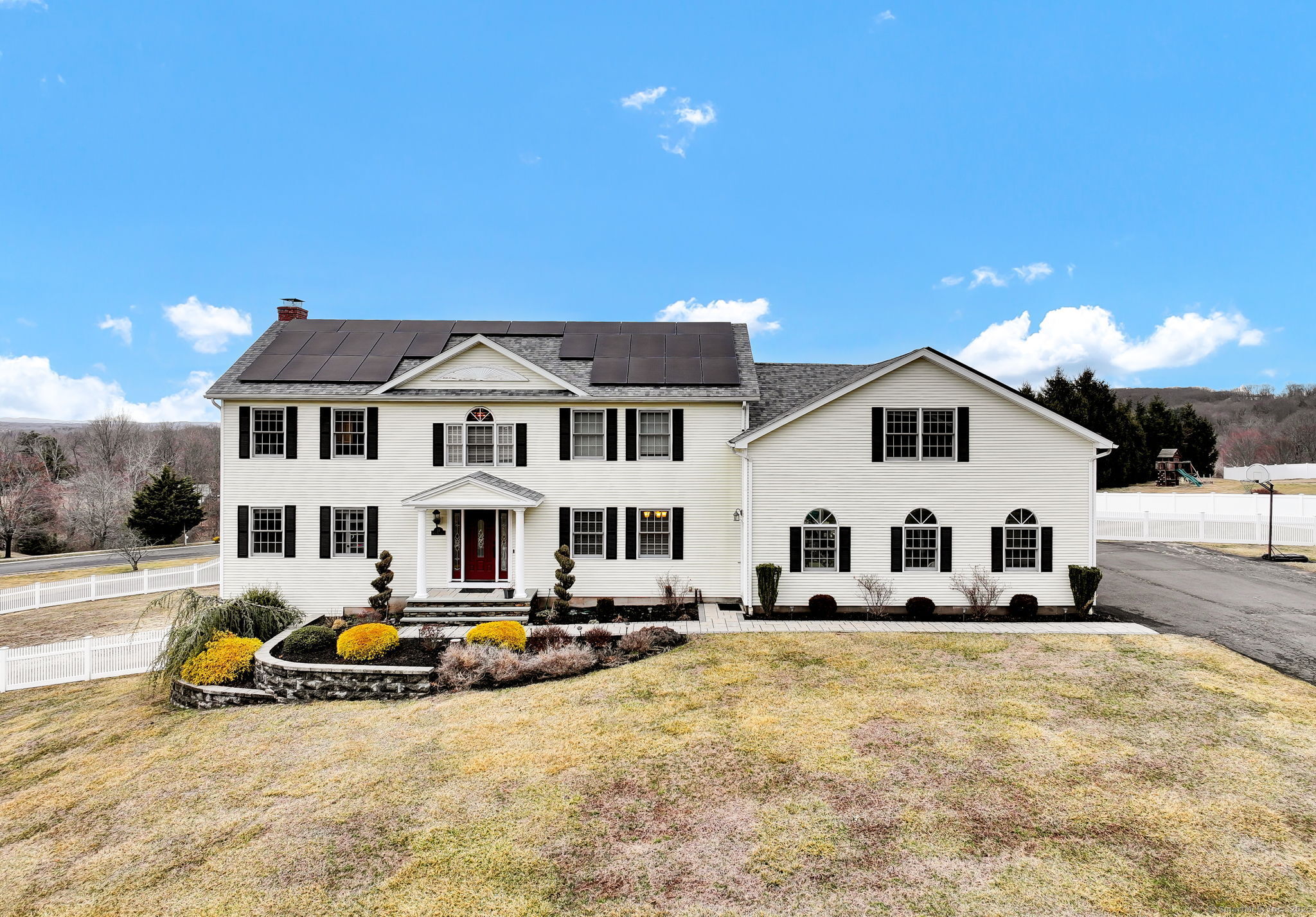 34 Watch Hill Drive, Middletown, Connecticut image 32