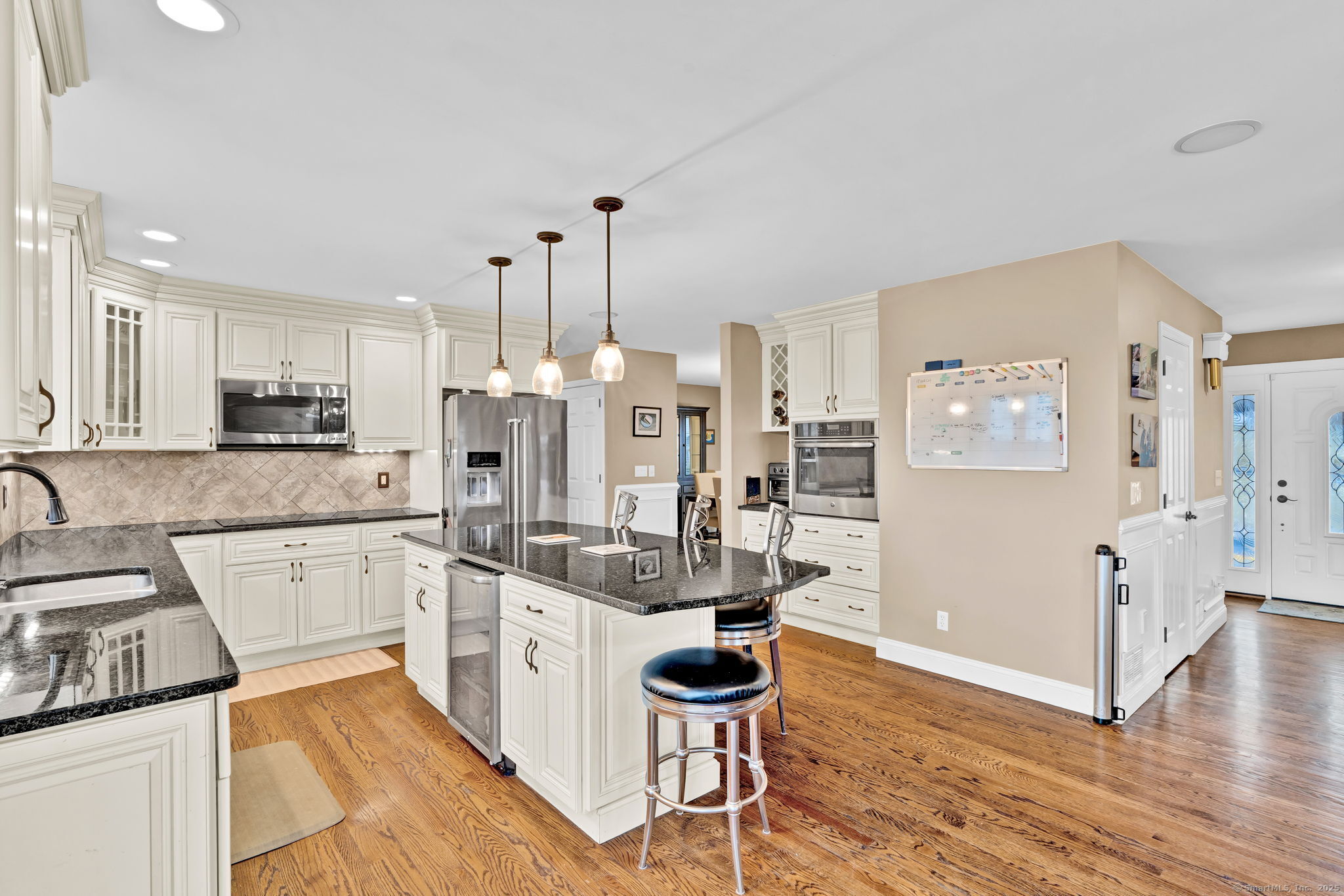 34 Watch Hill Drive, Middletown, Connecticut image 6