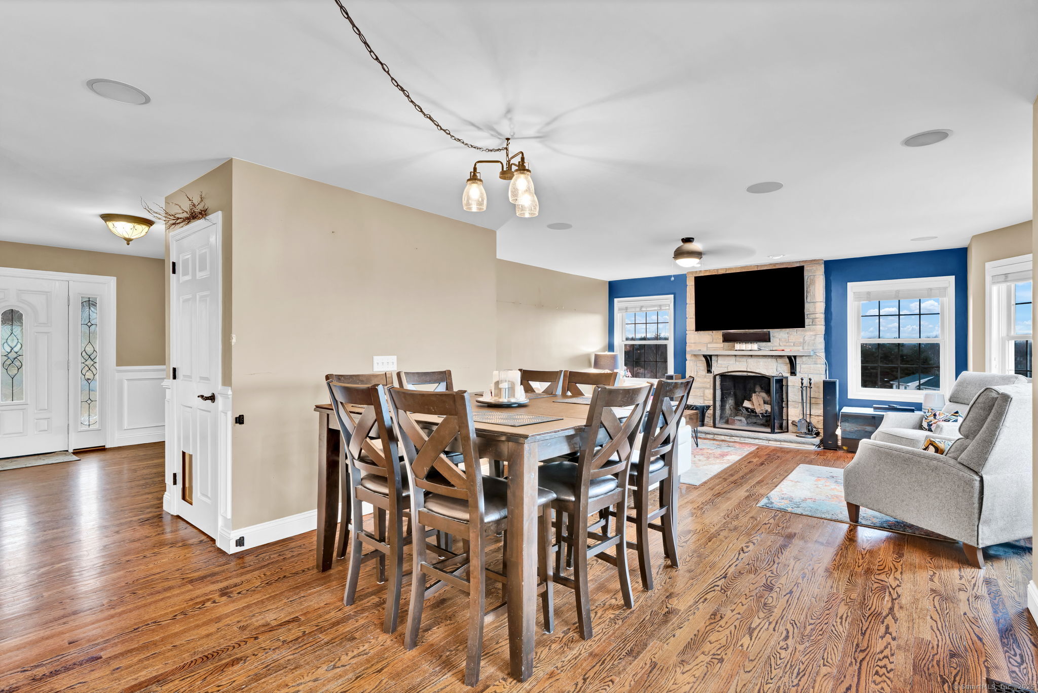 34 Watch Hill Drive, Middletown, Connecticut image 4