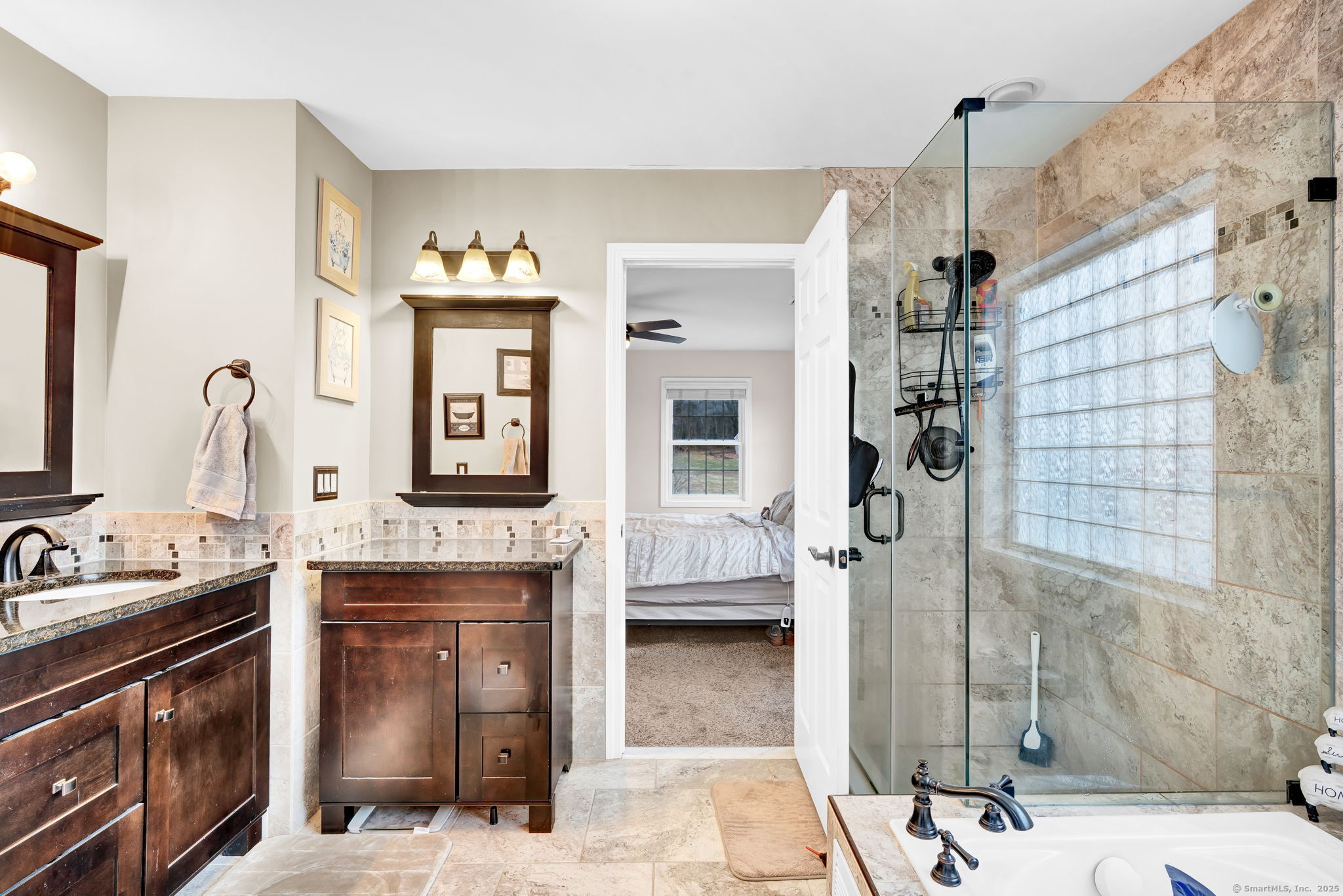 34 Watch Hill Drive, Middletown, Connecticut image 16