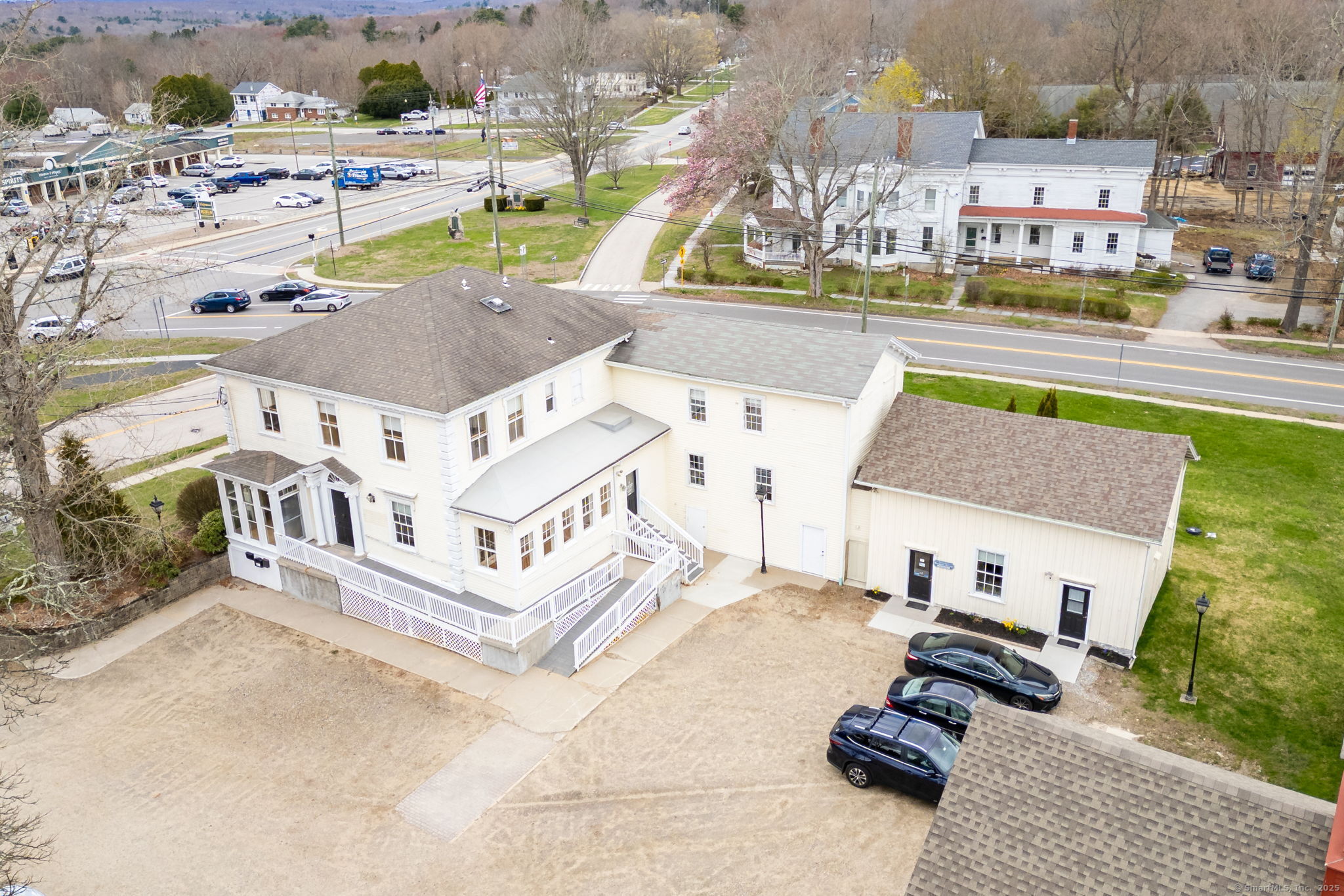 Colchester, Connecticut 06415, United States, ,3 BathroomsBathrooms,Commercial,Pending,112917