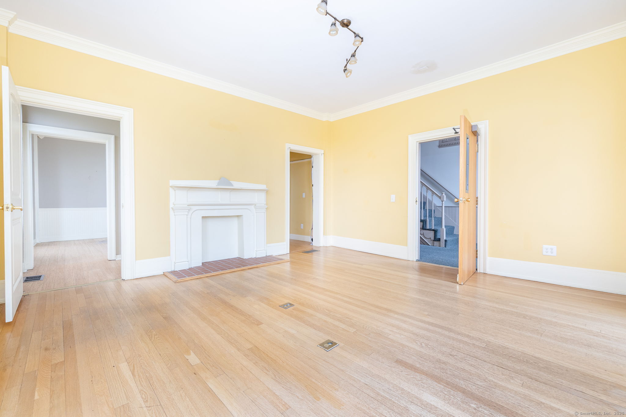 Colchester, Connecticut 06415, United States, ,3 BathroomsBathrooms,Commercial,Pending,112917