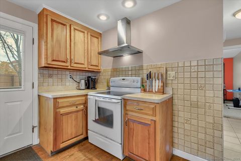 Tiny photo for 102 Wetherell Street #APT 16, Manchester, CT 06040 (MLS # 24137747)