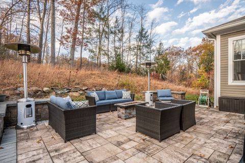 Tiny photo for 7 Newcastle Place, Farmington, CT 06085 (MLS # 24136040)